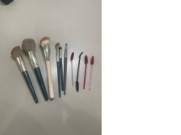 Large set of ten makeup brushes