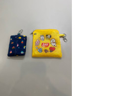 set of two key holders