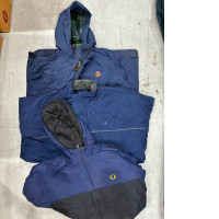 Set of 3 SECONDHAND dark blue hooded jackets Set of 3 SECONDHAND dark blue hooded jackets