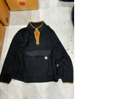 Black SECONDHAND sweatshirt Black SECONDHAND sweatshirt