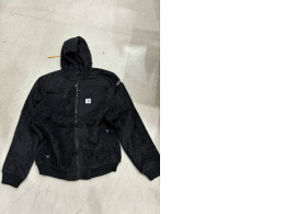 Black SECONDHAND insulated sweatshirt with a hood Black SECONDHAND insulated sweatshirt with a hood