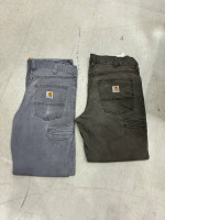 Set of 2 SECONDHAND charhatt jeans Set of 2 SECONDHAND charhatt jeans