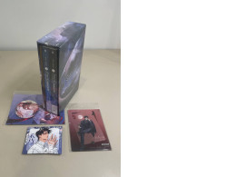 Koring Wong set Cats and Roses The kit includes two book two badges and a photo card.