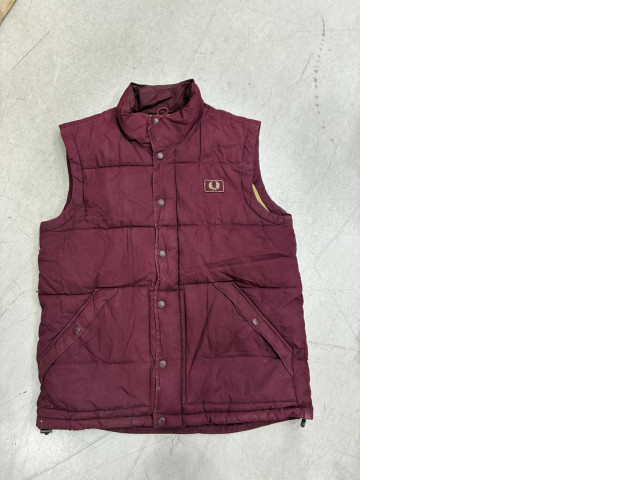 Dark red insulated vest Dark red insulated vest