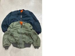 Set of 2 SECONDHAND bomber jackets with orange inside Set of 2 SECONDHAND bomber jackets with orange inside
