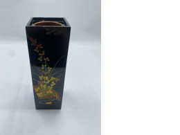 Japanese Vintage Lacquerware Flower Vase