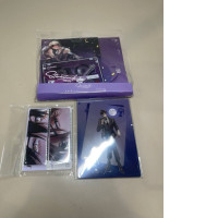 Set of acrylic figures of cartoon characters, acrylic photo card, two keychains