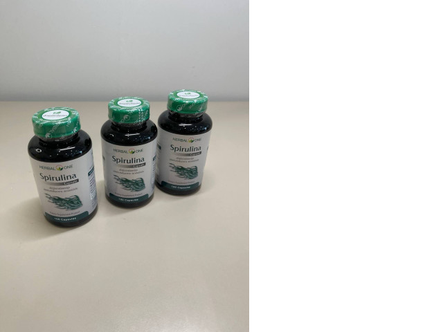 Khaolaor Spirulina 400 Organic Spirulina 3 Pack, 100 Capsules Per Pack Khaolaor Spirulina 400 Organic Spirulina 3 Pack, 100 Capsules Per Pack