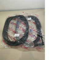 set of two door sealing rubbers for toyota hilux