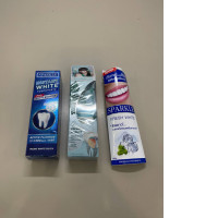 Set of three toothpastes