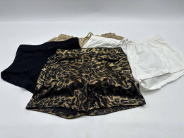 Set of  4 Women's shorts