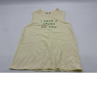 Round neck sleeveless t-shirt