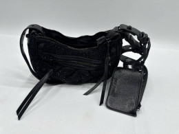 Women's black shoulder bag