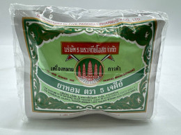 Set of Thai Yahom Powder