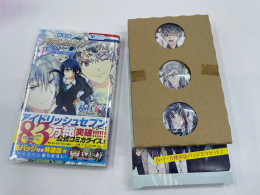 Set of 3 badges and 1 manga book Set of 3 badges and 1 manga book