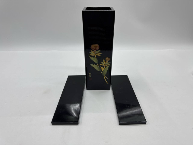 Japanese black wooden vase Japanese black wooden vase