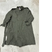 Dark green SECONDHAND autumn long jacket Dark green SECONDHAND autumn long jacket