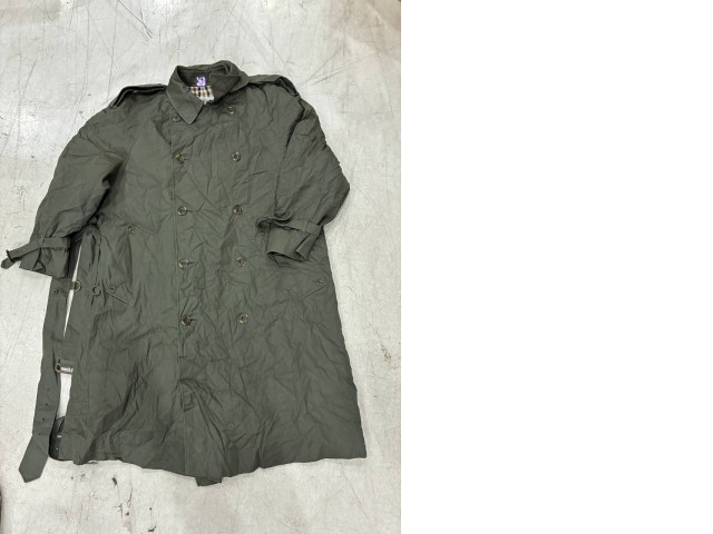 Dark green SECONDHAND autumn long jacket Dark green SECONDHAND autumn long jacket