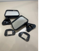 set of two mirrors for car