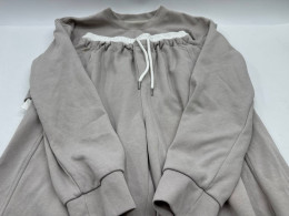 Mint green hooded long-sleeved shirt and pants