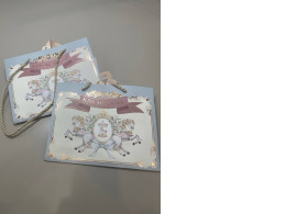 set of two gift bags
