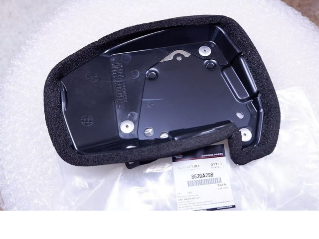 Set of 3 Mitsubishi 8639A298 Braket Blind Spot Warning Left and Right For Mitsubishi Pajero Set of 3 Mitsubishi 8639A298 Braket Blind Spot Warning Left and Right For Mitsubishi Pajero