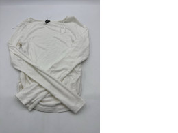 Women's white long-sleeved round neck shirt 