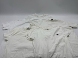 Set of 5 Women's white round neck t-shirt Set of 5 Women's white round neck t-shirt