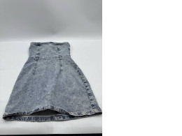 Short denim skirt dress 