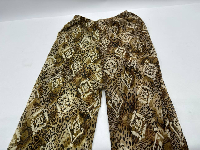 Green patterned trousers Green patterned trousers