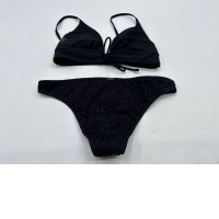 Black bikini 