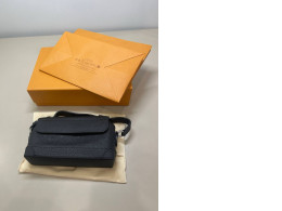 men's bag complete with box, bag and cover men's bag complete with box, bag and cover