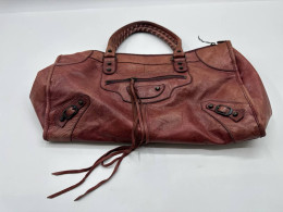 Large red handbag 
