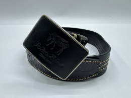 Black faux leather belt 