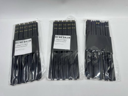 Set of 3 Colored chopsticks Set of 3 Colored chopsticks