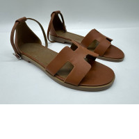 Women's red sandals 