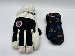 Set of 2 Winter gloves