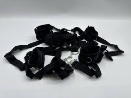 Set of 2 Wrist and waist straps Set of 2 Wrist and waist straps