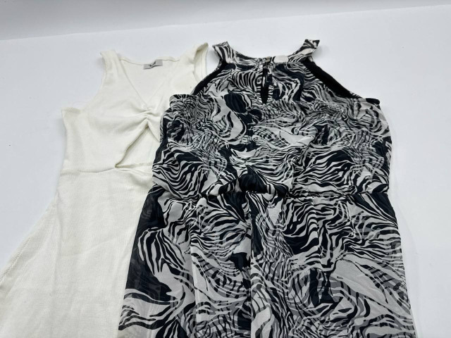 Set of 2 Women's sleeveless long dress Set of 2 Women's sleeveless long dress