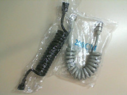 Set of 2 black and silver flexible hose for hygienic shower 200 cm Set of 2 black and silver flexible hose for hygienic shower 200 cm