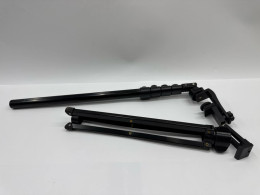 Adjustable tripod 