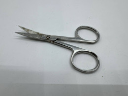nail scissors 