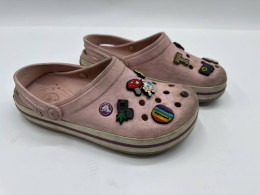 Women's pink sandals