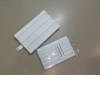 Set of 2 small jewelry stands