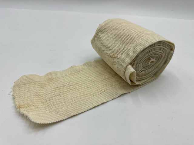 Elastic bandage Elastic bandage