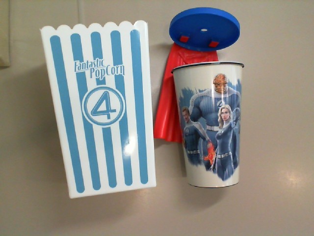 Set of 2 Plastic Drinking Cups, Movie Set of 2 Plastic Drinking Cups, Movie