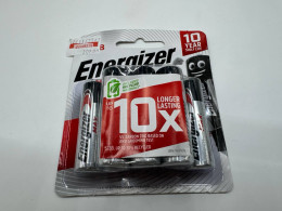 1 pack of AA alkaline batteries