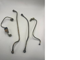 Set of 4 pipes, metal Auto part