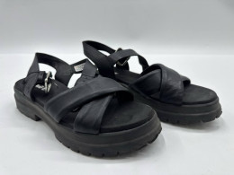 Black cross-strap sandals Black cross-strap sandals