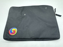 Laptop bag